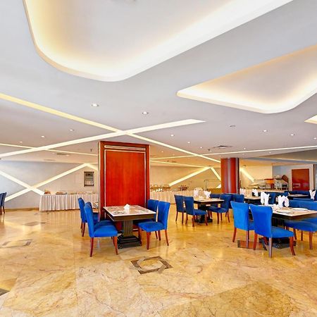 Al Bustan Hotel Шарджа Экстерьер фото