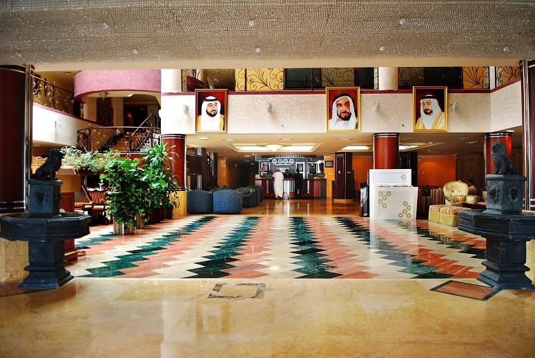 Al Bustan Hotel Шарджа Экстерьер фото