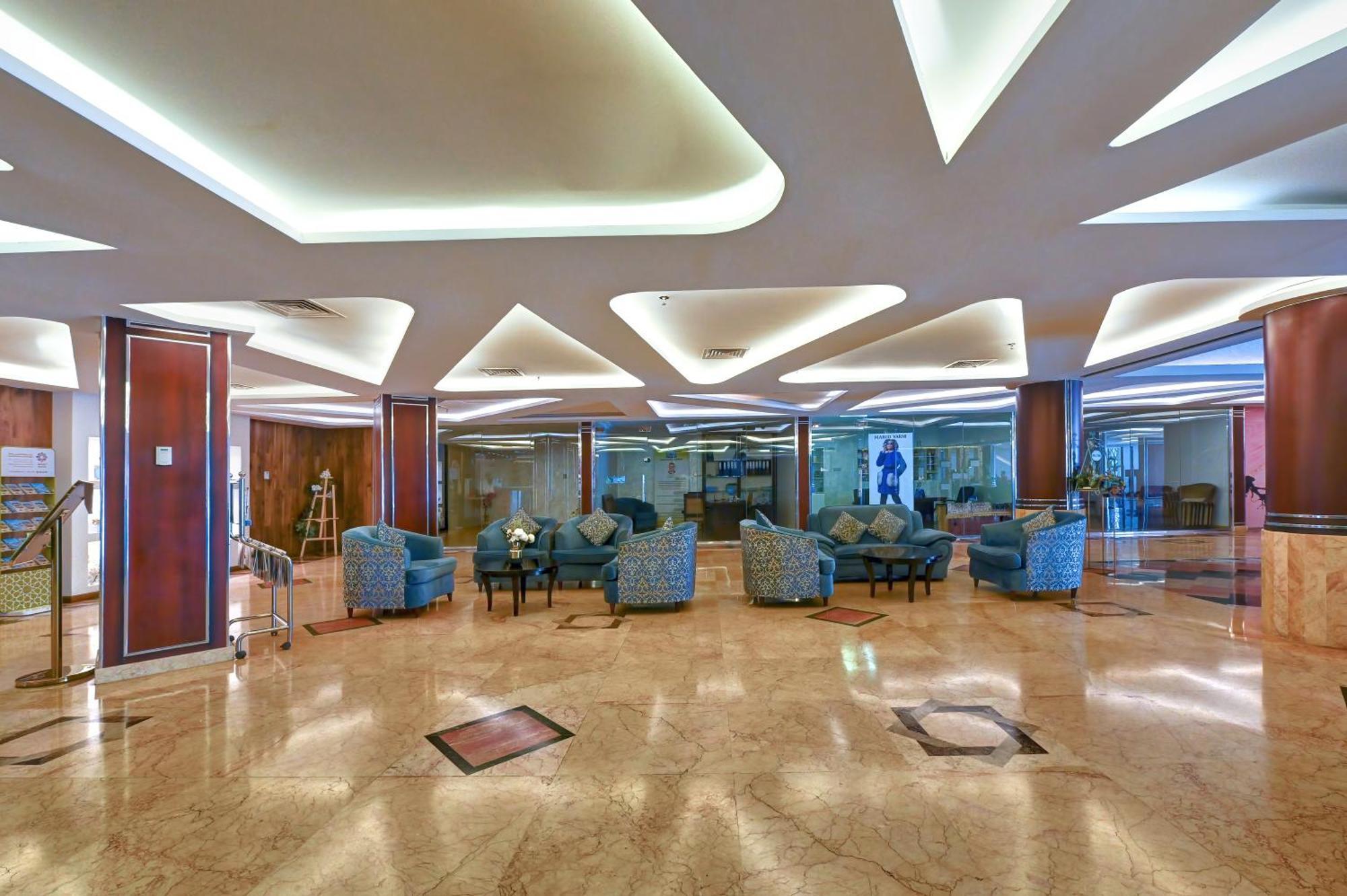 Al Bustan Hotel Шарджа Экстерьер фото