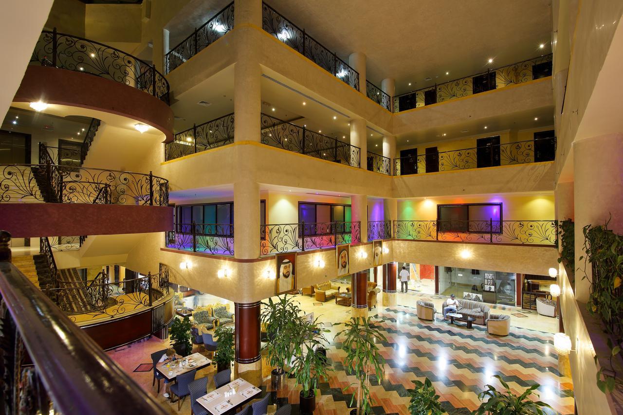 Al Bustan Hotel Шарджа Экстерьер фото
